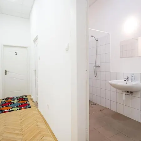Apartment Hg *