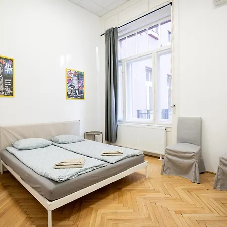 Hg Apartment