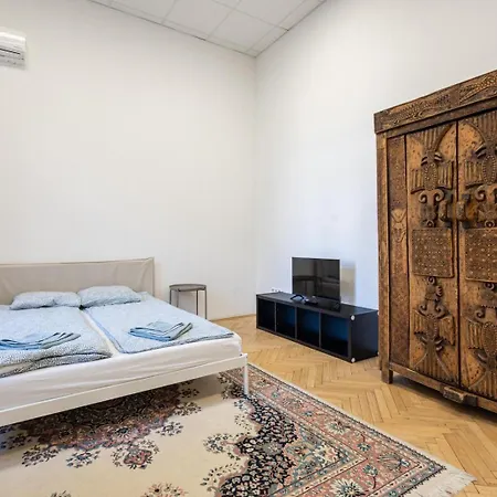 Hg Apartment Budapest